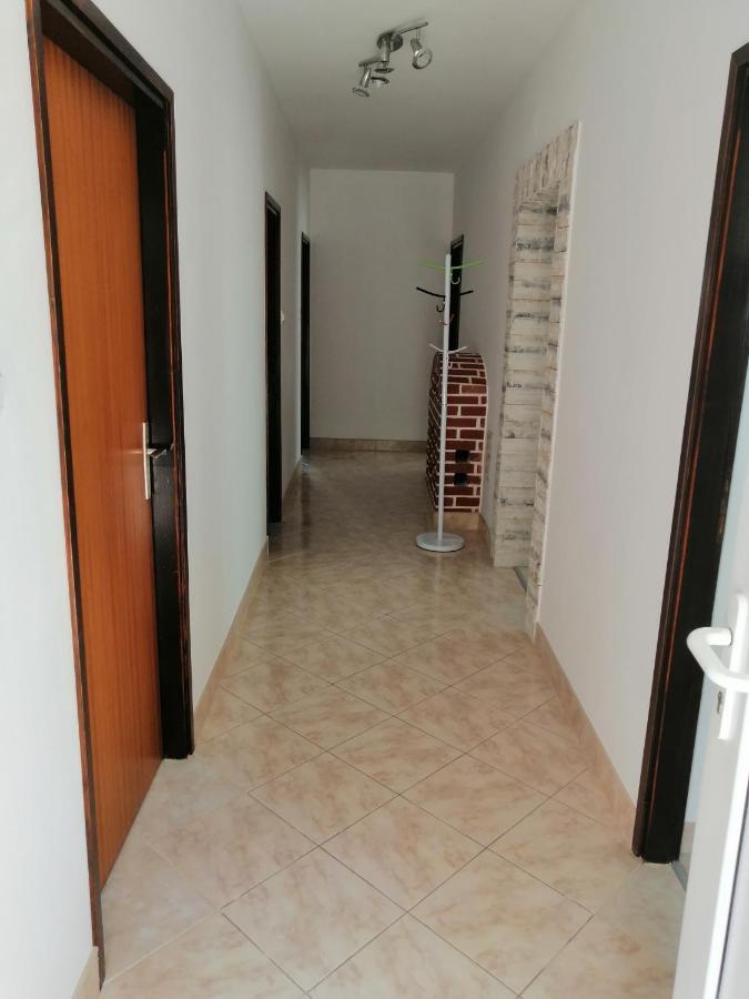Apartman Nika Сен Екстериор снимка