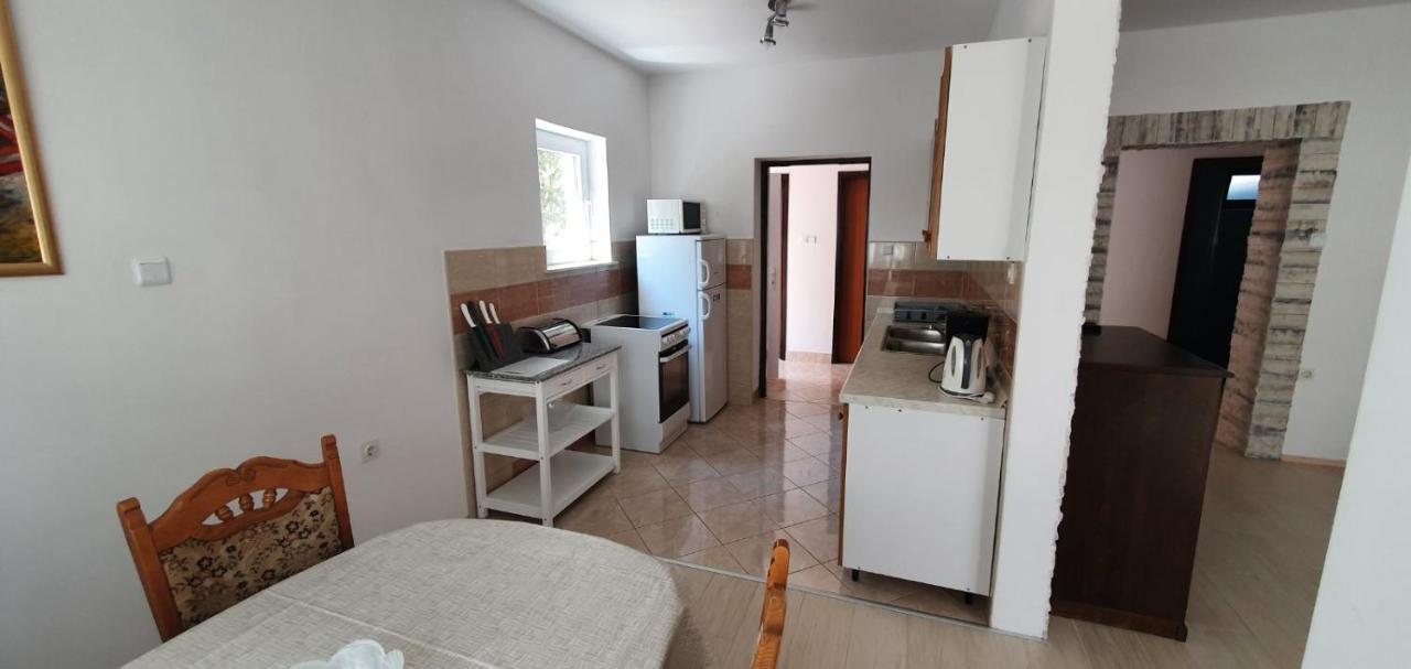 Apartman Nika Сен Екстериор снимка